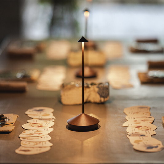 Lámpara de mesa Zilla™